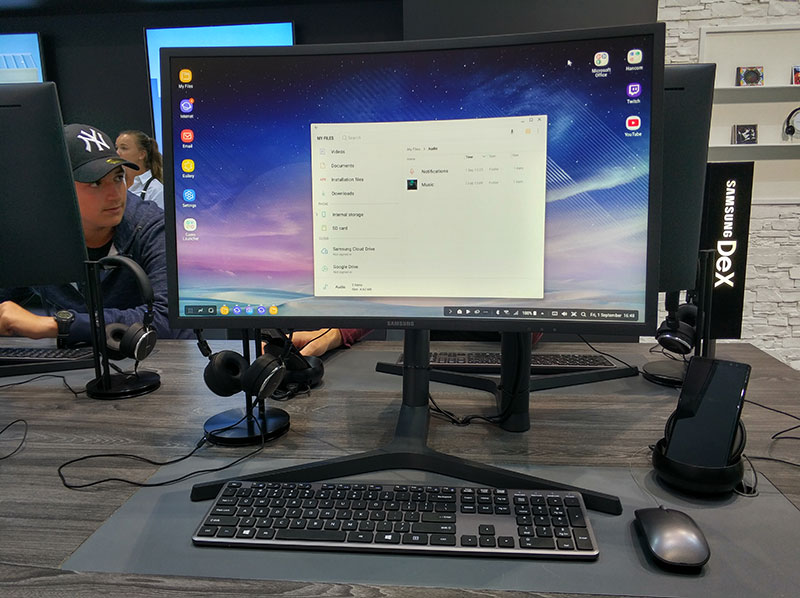 小米手机是否考虑加入类似三星的samsungdex电脑模式非常需要这个功能