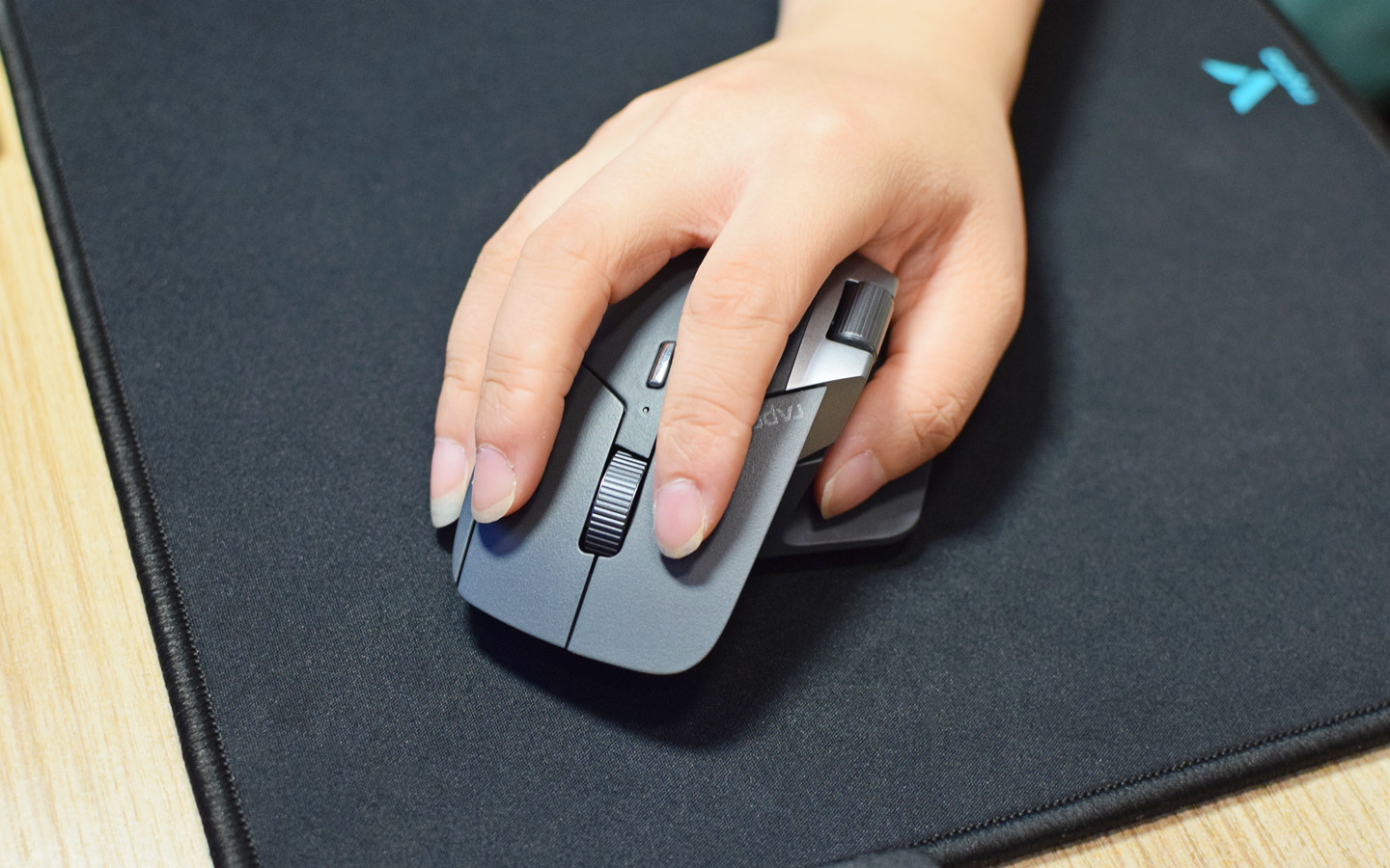 无线跨屏秒传，效率办公利器：雷柏MT760系列评测