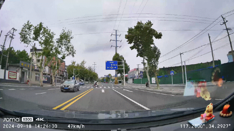 70迈云台记录仪X800：全方位转动+4K 60帧，这个功能太好玩了