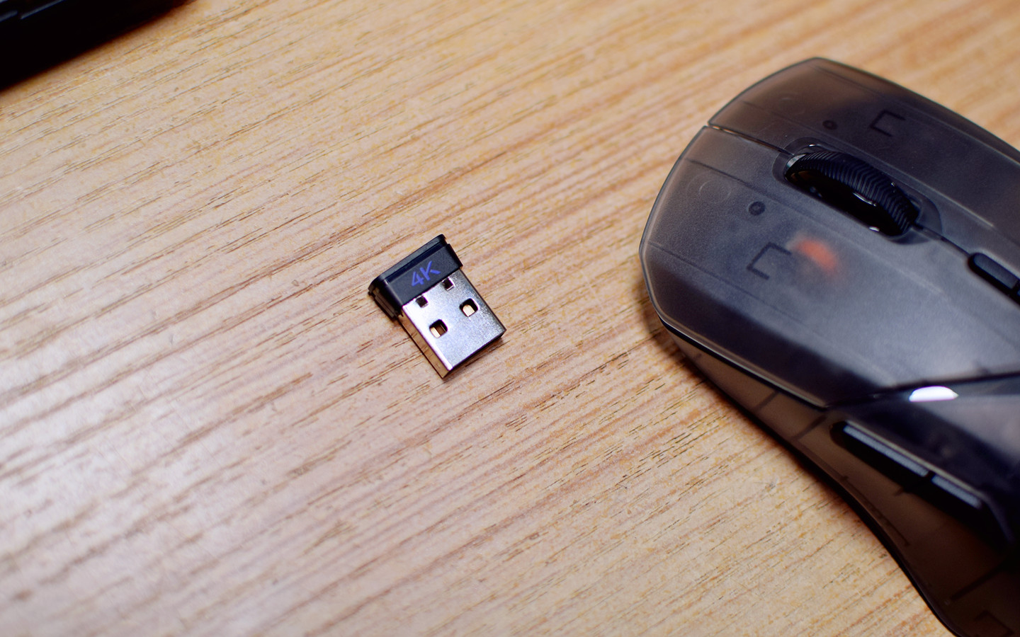 不到60克,续航超180小时,OTA无线8K，雷柏VT9 Air，不止于外表