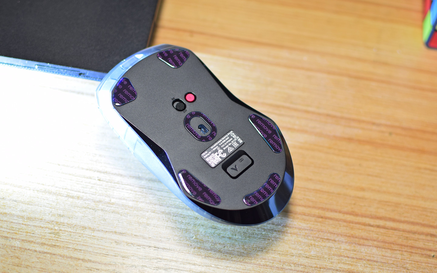 不到60克,续航超180小时,OTA无线8K，雷柏VT9 Air，不止于外表