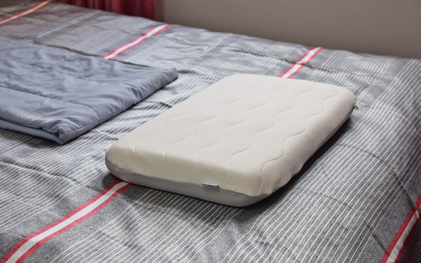 米家记忆棉深睡枕：护颈调温，好睡眠看它的