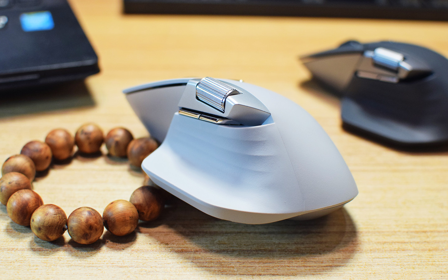 无线跨屏秒传，效率办公利器：雷柏MT760系列评测