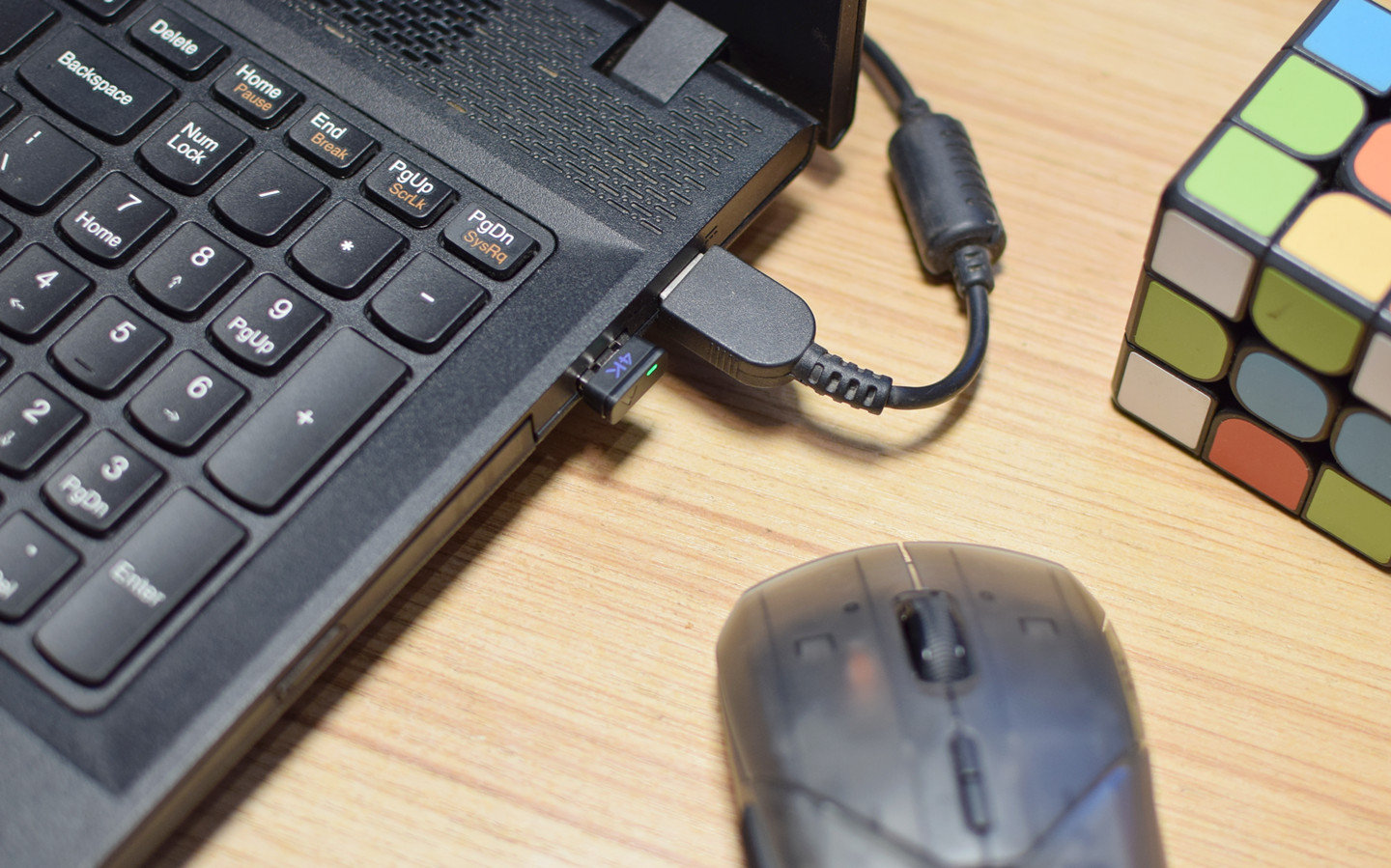 不到60克,续航超180小时,OTA无线8K，雷柏VT9 Air，不止于外表