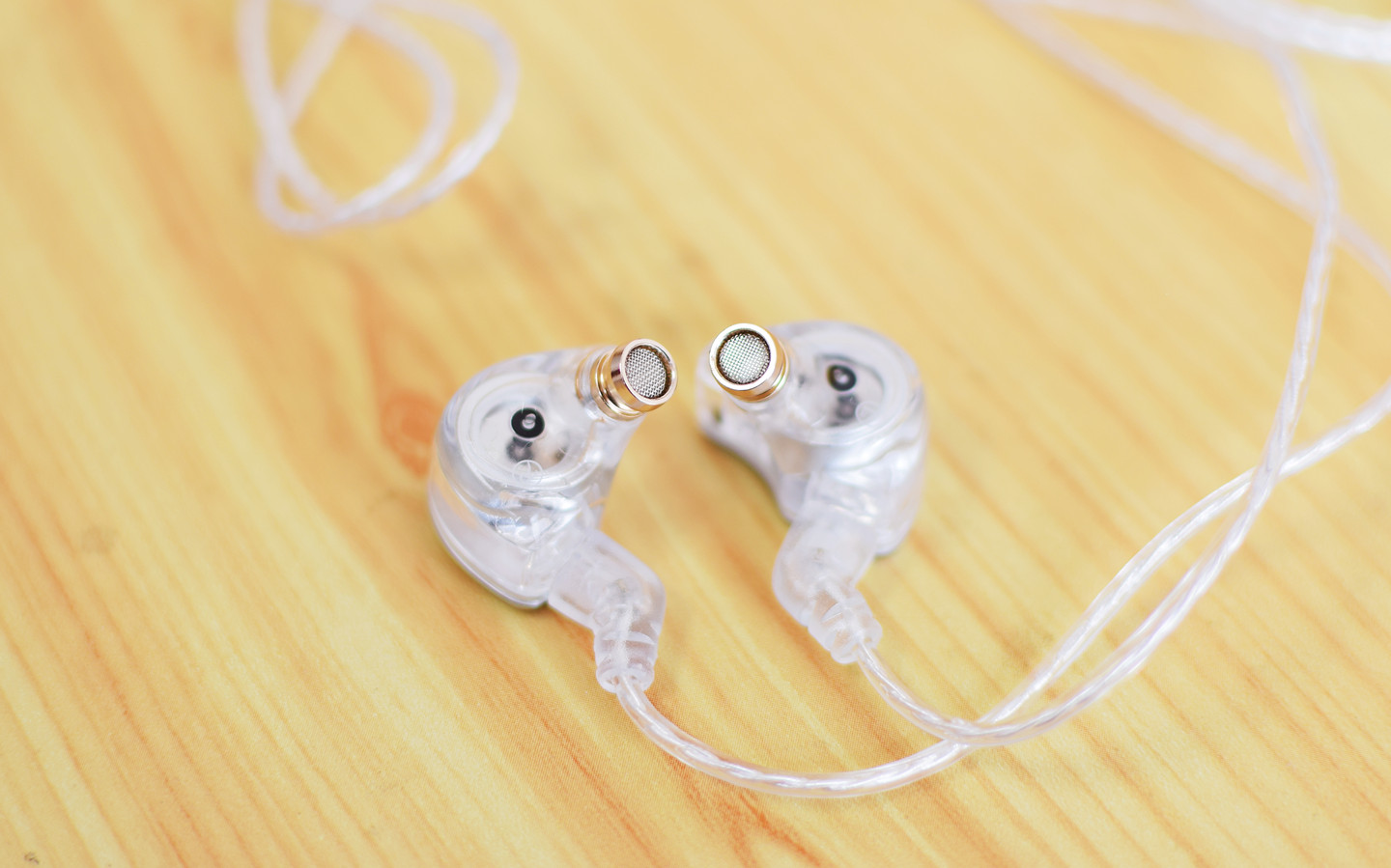 锦瑟香也QUEEN 2023：百元内HIFI耳机，音质超预期