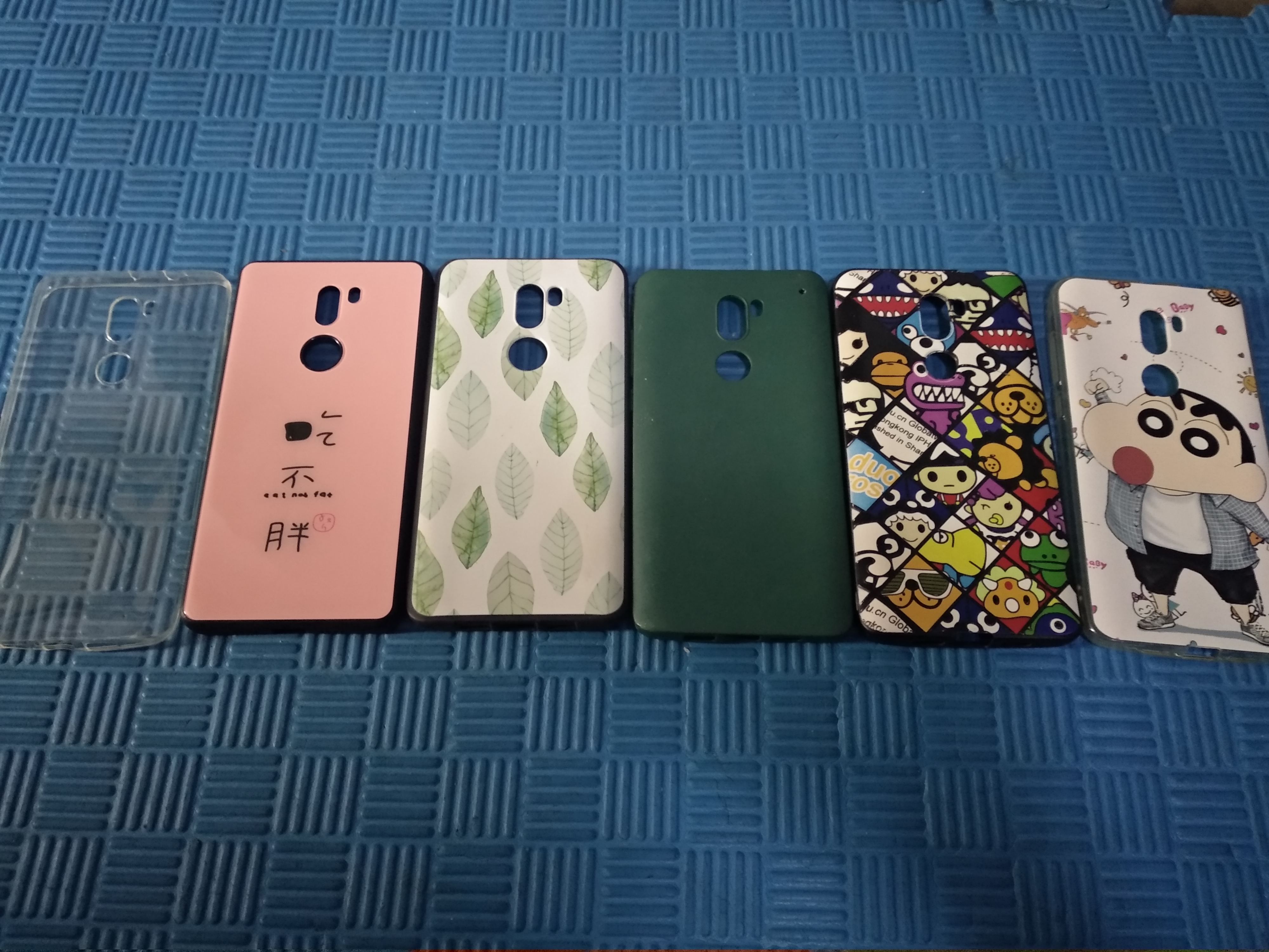 终于把小米5sp贱卖了剩一堆手机壳有需要免费送